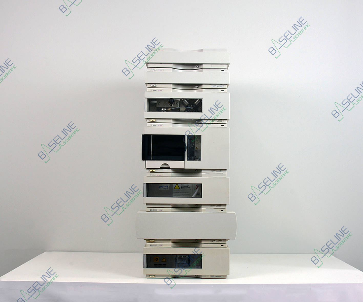 Agilent 1100 HPLC VWD System image 0